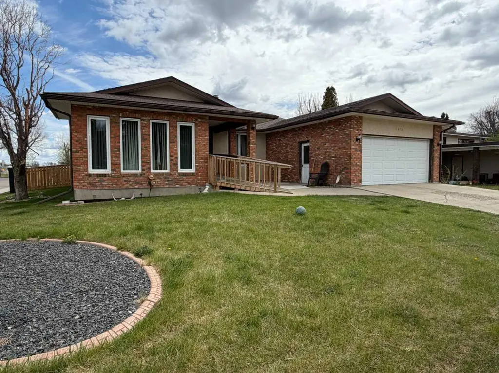 5411 46 Street Taber AB T1g 1G7