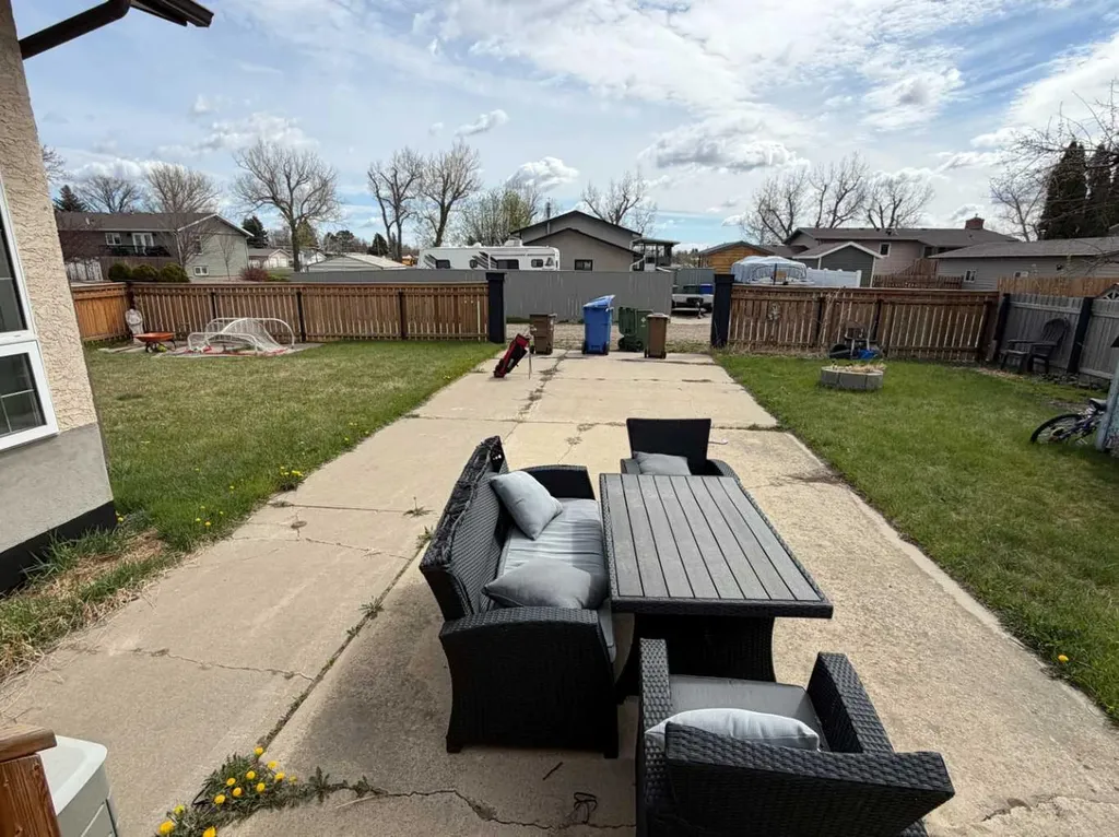 5411 46 Street Taber AB T1g 1G7