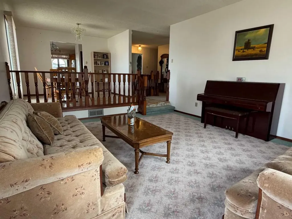5411 46 Street Taber AB T1g 1G7