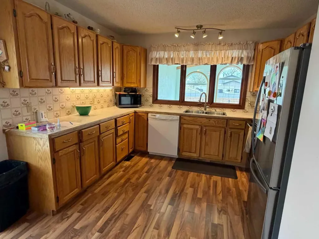 5411 46 Street Taber AB T1g 1G7