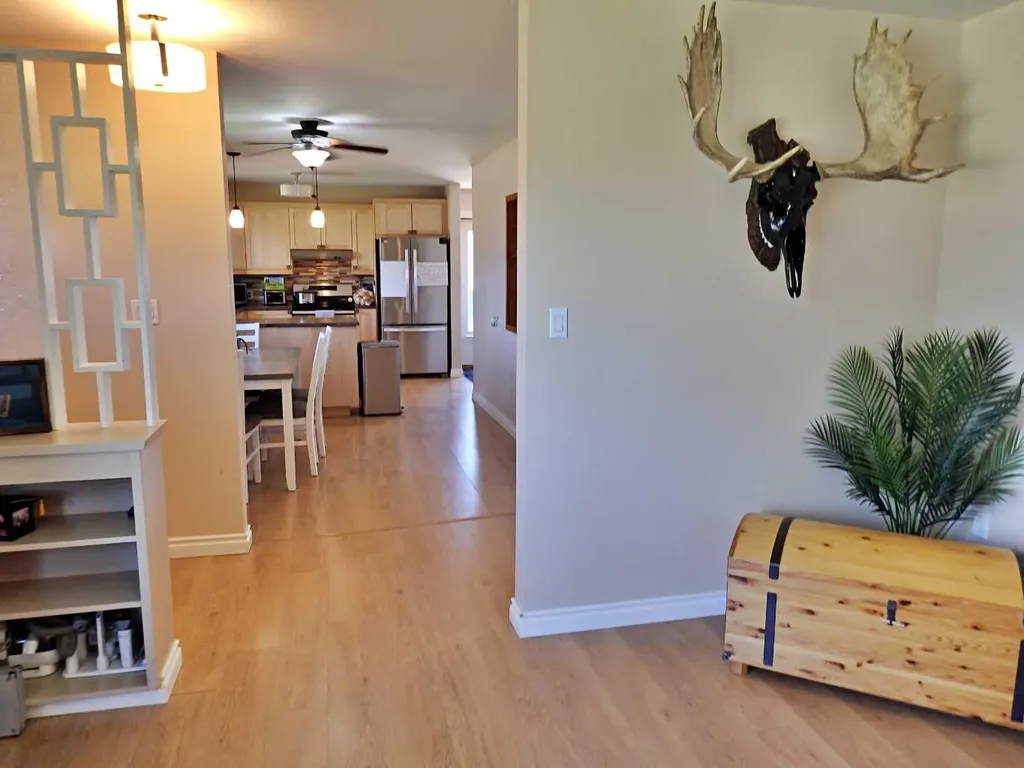 4617 55 Avenue Vermilion AB T9X 1R2