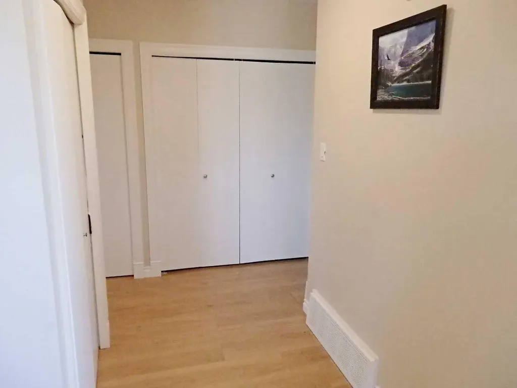 4617 55 Avenue Vermilion AB T9X 1R2