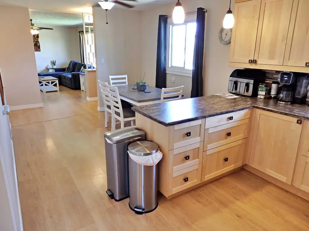4617 55 Avenue Vermilion AB T9X 1R2