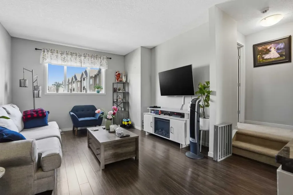 227 Copperpond Row SE Calgary AB T2Z 1H2