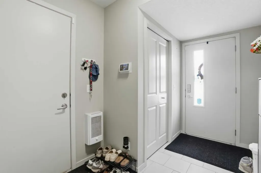 227 Copperpond Row SE Calgary AB T2Z 1H2