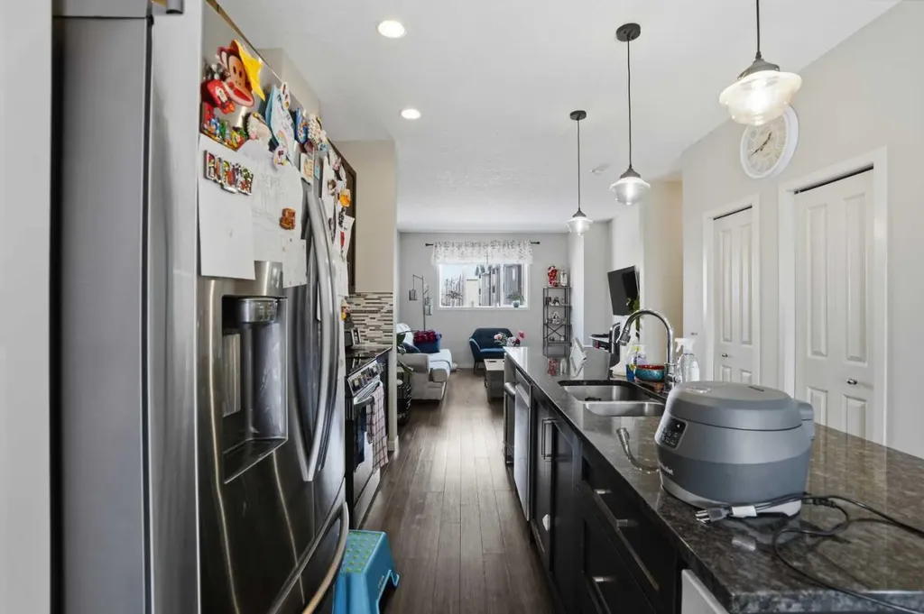 227 Copperpond Row SE Calgary AB T2Z 1H2