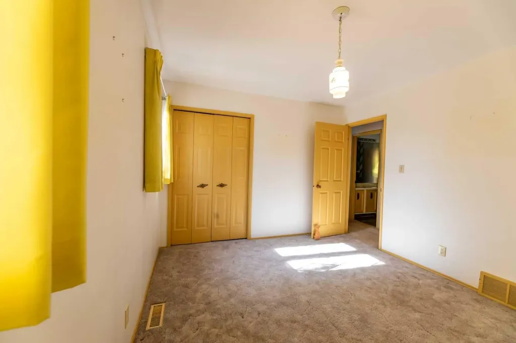 548 Mountain Street Hinton AB T7V 1J5