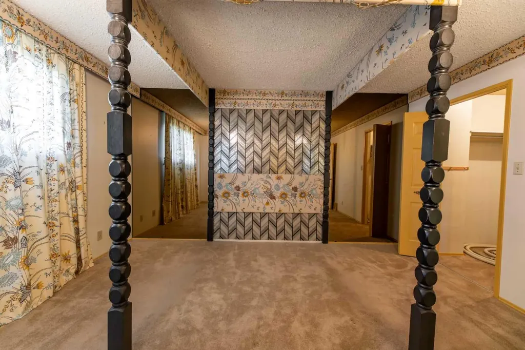 548 Mountain Street Hinton AB T7V 1J5