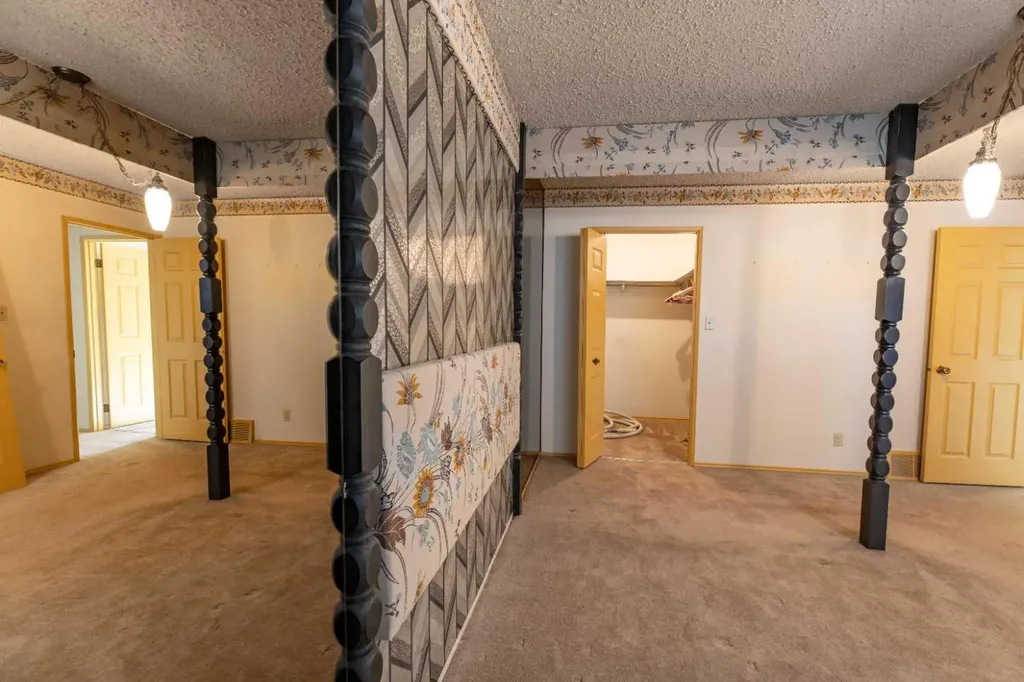 548 Mountain Street Hinton AB T7V 1J5