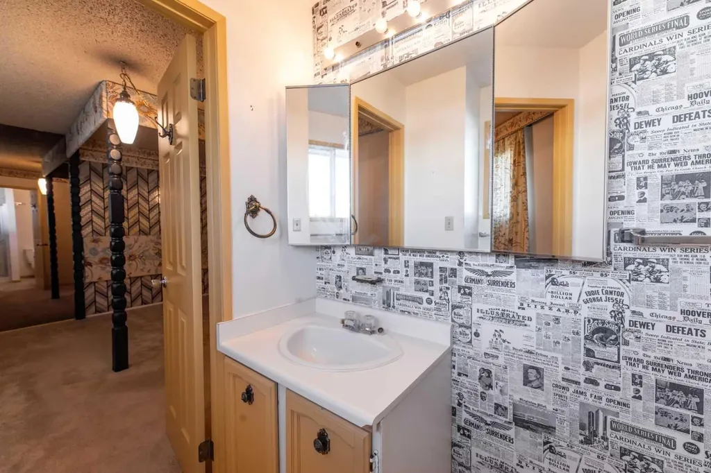 548 Mountain Street Hinton AB T7V 1J5
