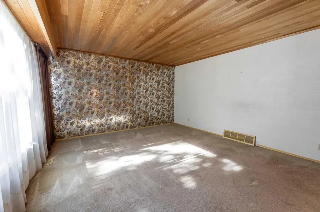 548 Mountain Street Hinton AB T7V 1J5