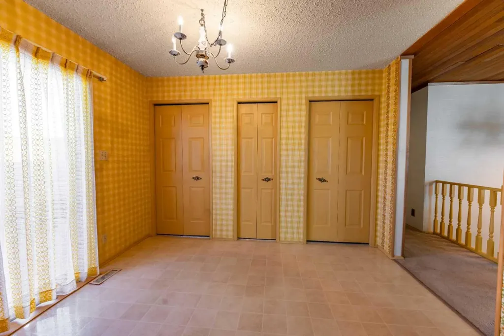 548 Mountain Street Hinton AB T7V 1J5