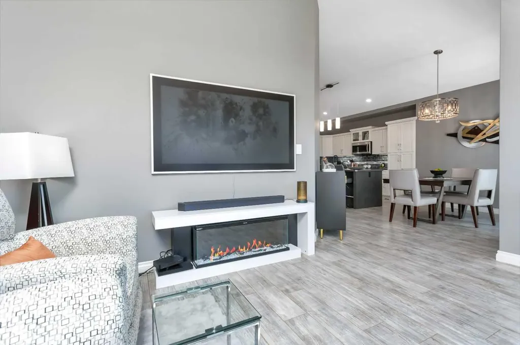 11 Craig Road Sylvan Lake AB T4S 0N7