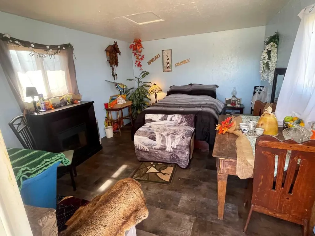 57314 Highway 757 Rural Lac Ste. Anne County AB T0E 2C0