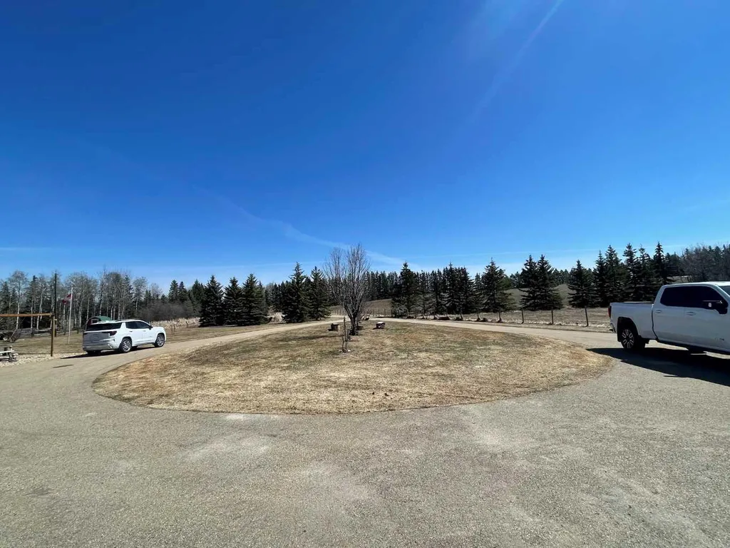 57314 Highway 757 Rural Lac Ste. Anne County AB T0E 2C0