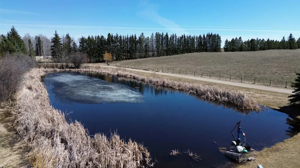 57314 Highway 757 Rural Lac Ste. Anne County AB T0E 2C0