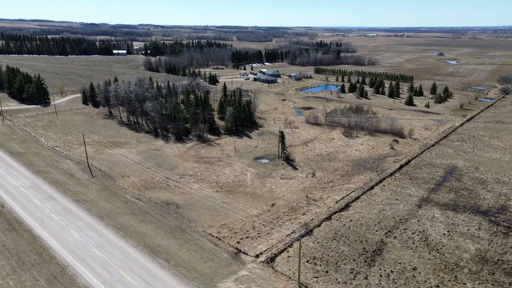 57314 Highway 757 Rural Lac Ste. Anne County AB T0E 2C0