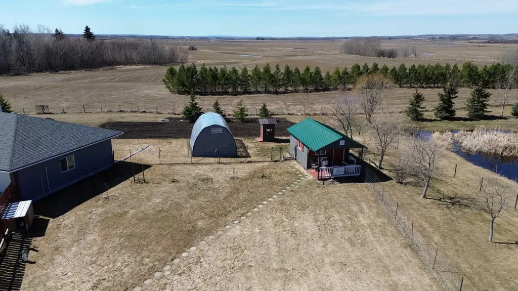 57314 Highway 757 Rural Lac Ste. Anne County AB T0E 2C0