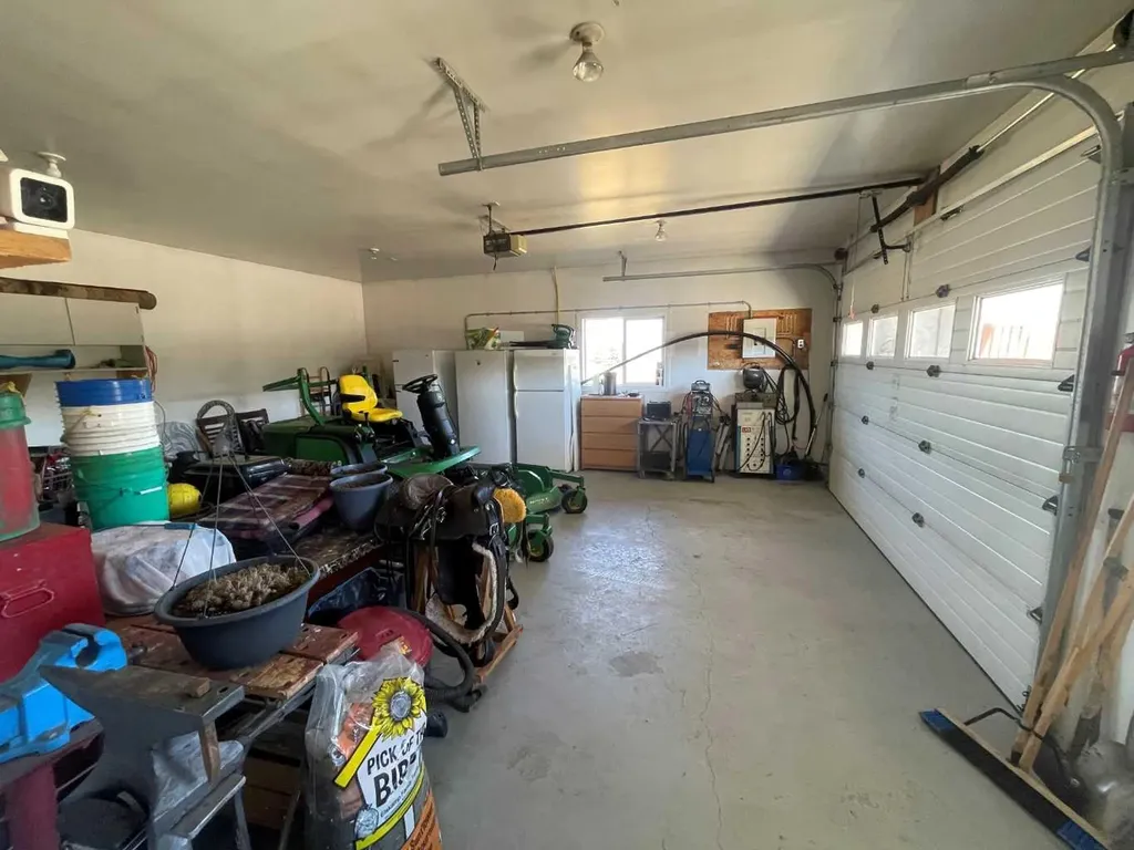 57314 Highway 757 Rural Lac Ste. Anne County AB T0E 2C0