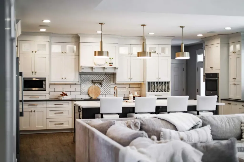 39 N 1 Street E Magrath AB T0K 1J0