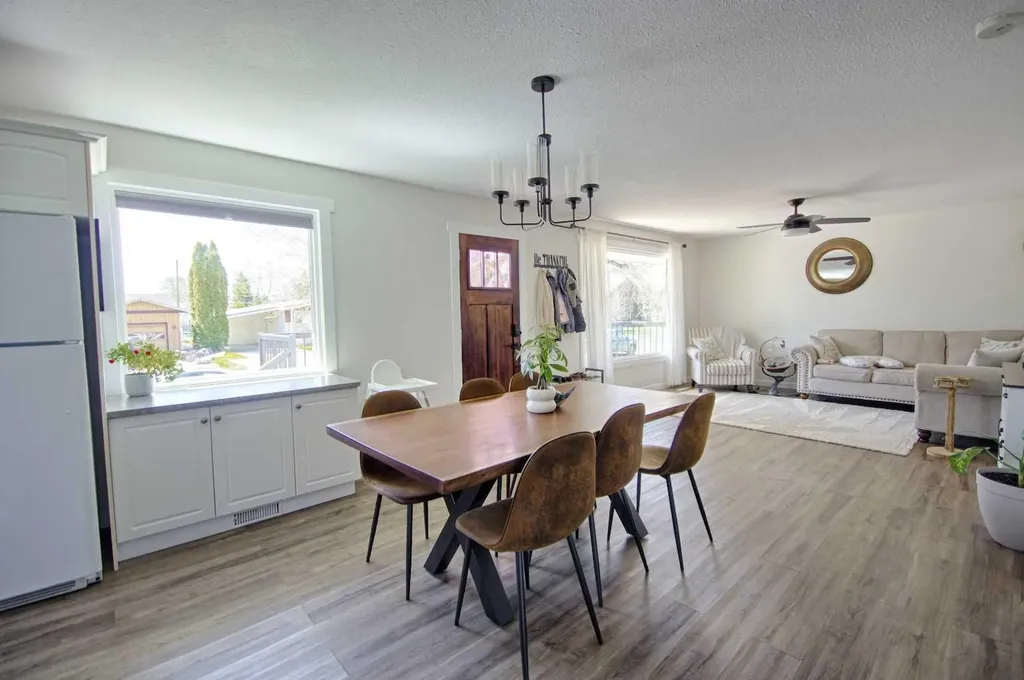 1804 22 Avenue Coaldale AB T1M 1G2