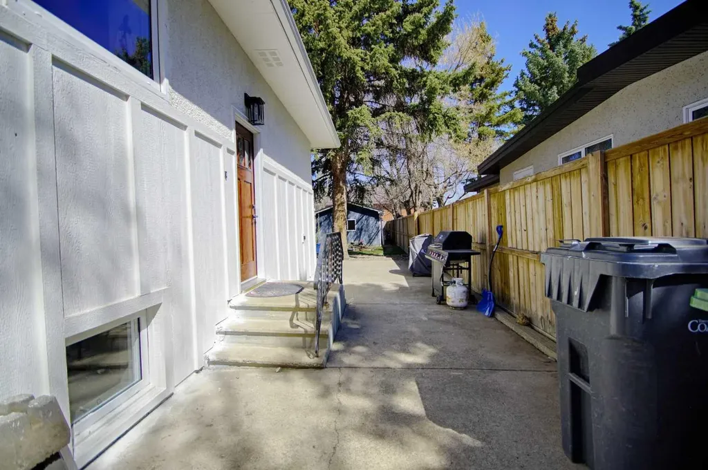 1804 22 Avenue Coaldale AB T1M 1G2