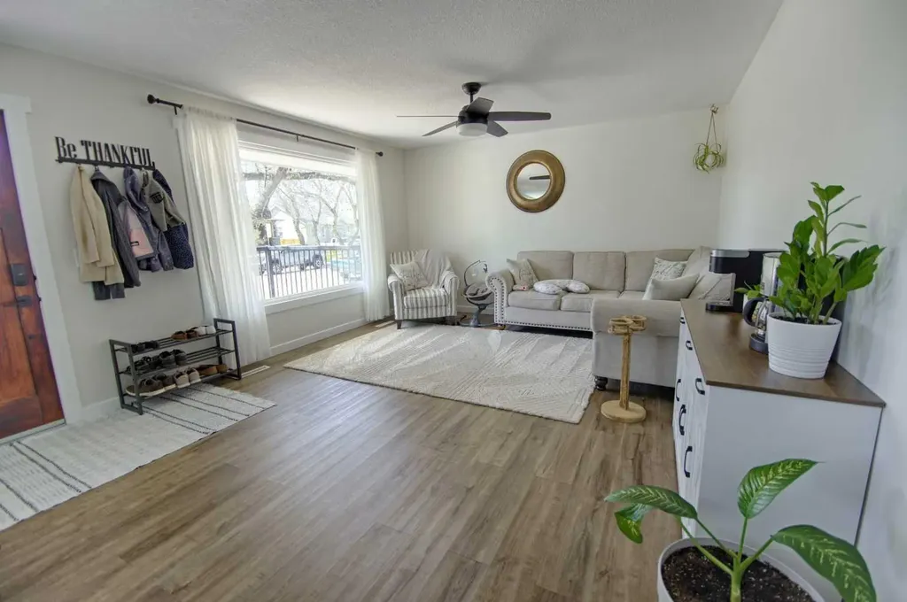 1804 22 Avenue Coaldale AB T1M 1G2