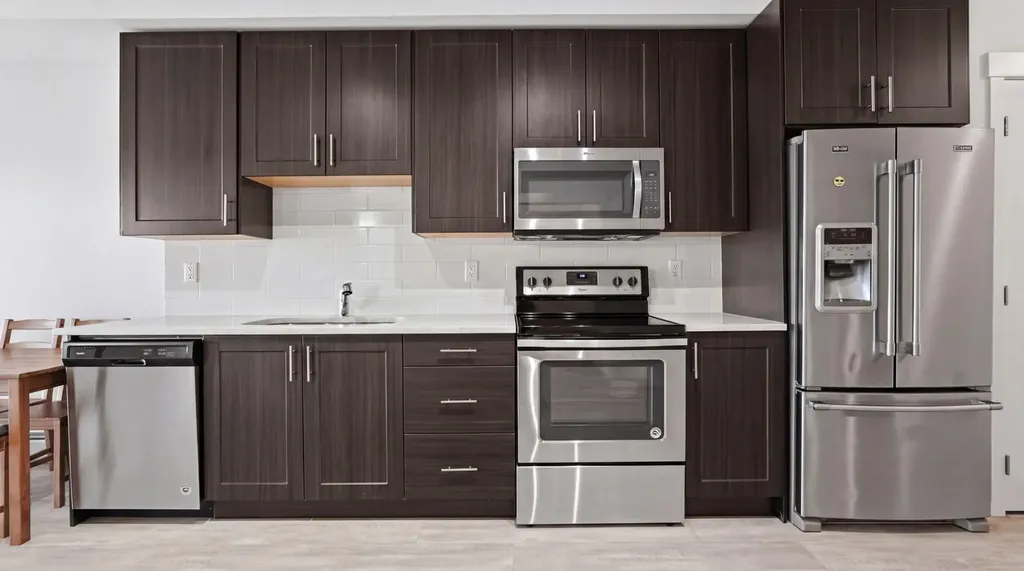 215 Legacy Boulevard SE Calgary AB T2X 3Z7