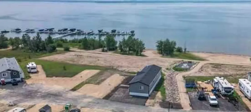 41310 Range Road 282 Rural Lacombe County AB T4L 2N3