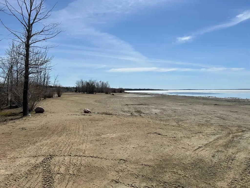 41310 Range Road 282 Rural Lacombe County AB T4L 2N3
