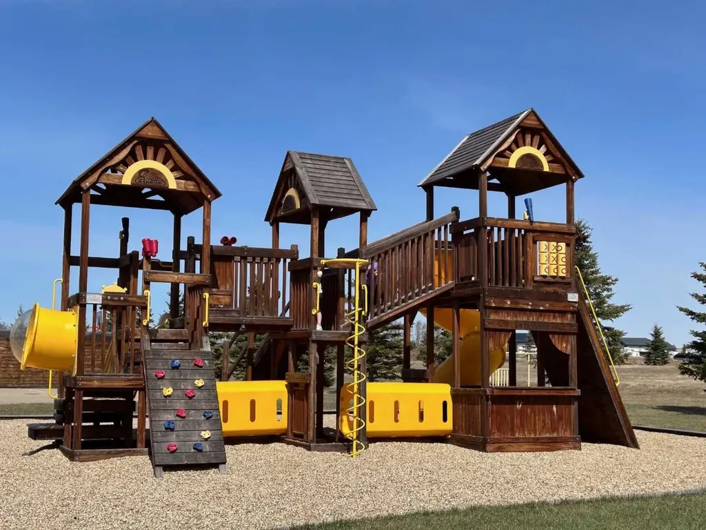 41310 Range Road 282 Rural Lacombe County AB T4L 2N3