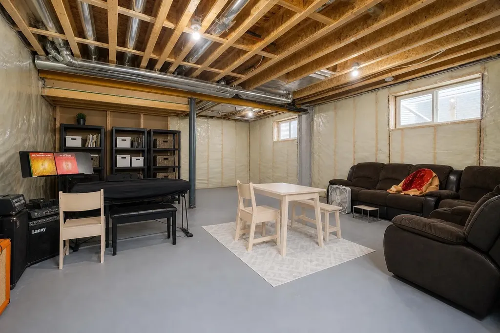 1041 Iron Landing Way Crossfield AB T0M0S0