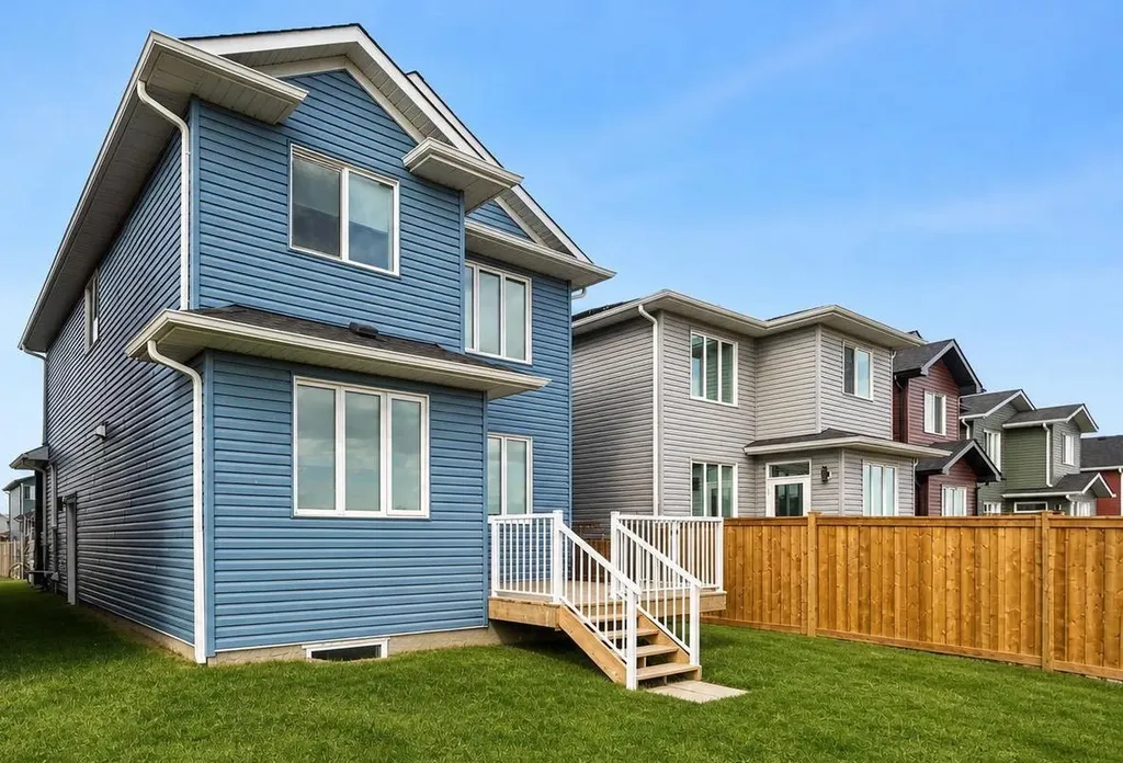 1041 Iron Landing Way Crossfield AB T0M0S0