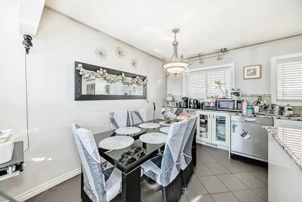 8222 Fairmount Drive SE Calgary AB T2H0Y3