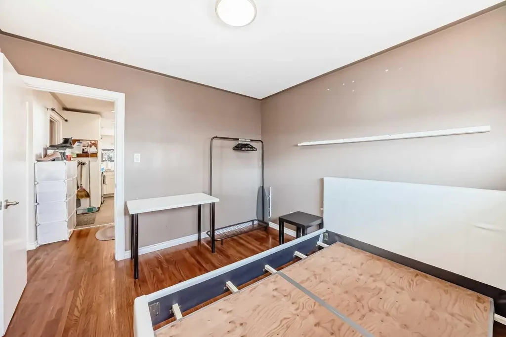 8222 Fairmount Drive SE Calgary AB T2H0Y3