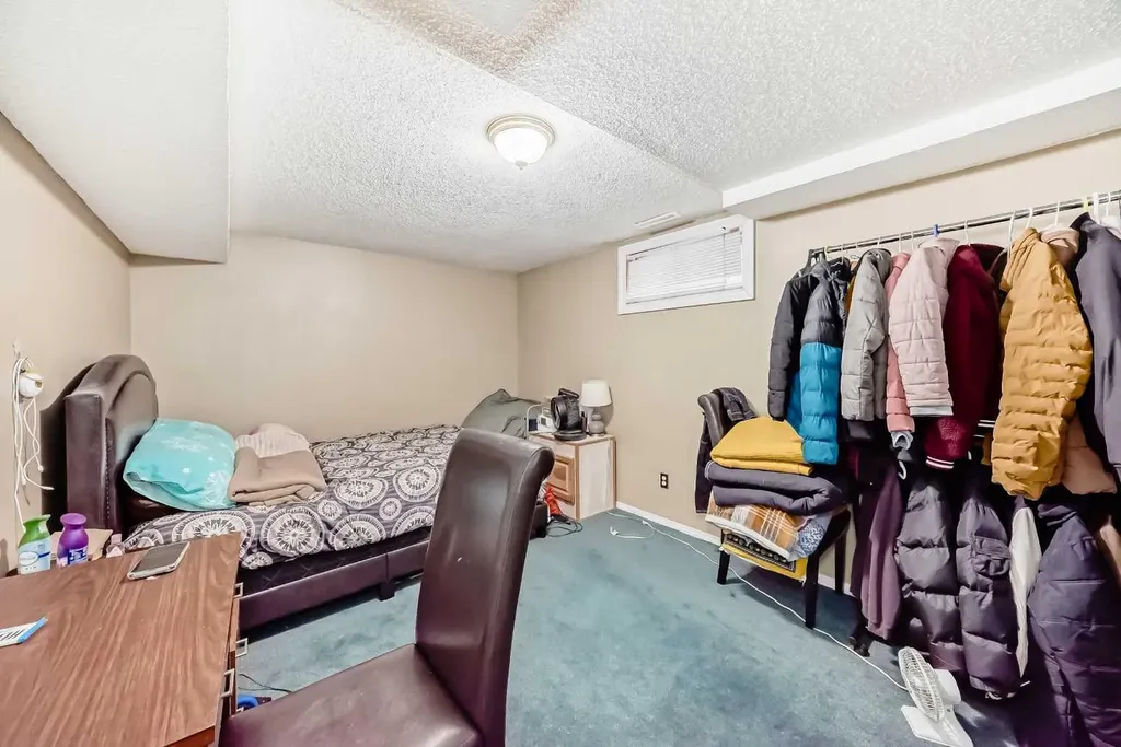 8222 Fairmount Drive SE Calgary AB T2H0Y3