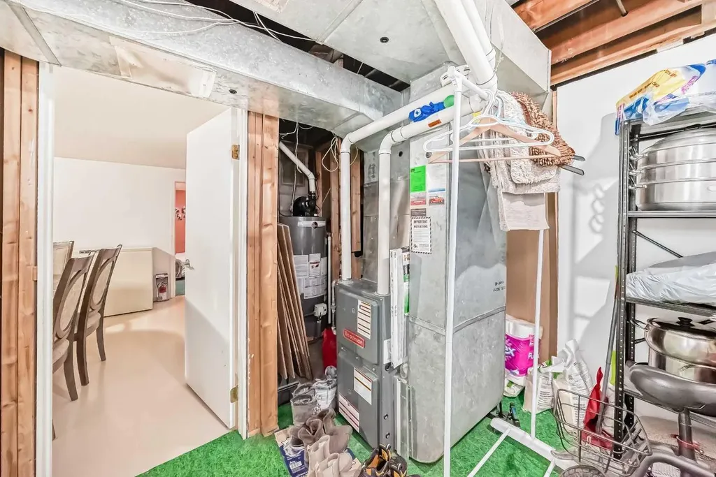8222 Fairmount Drive SE Calgary AB T2H0Y3