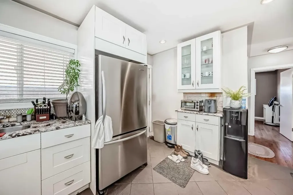 8222 Fairmount Drive SE Calgary AB T2H0Y3