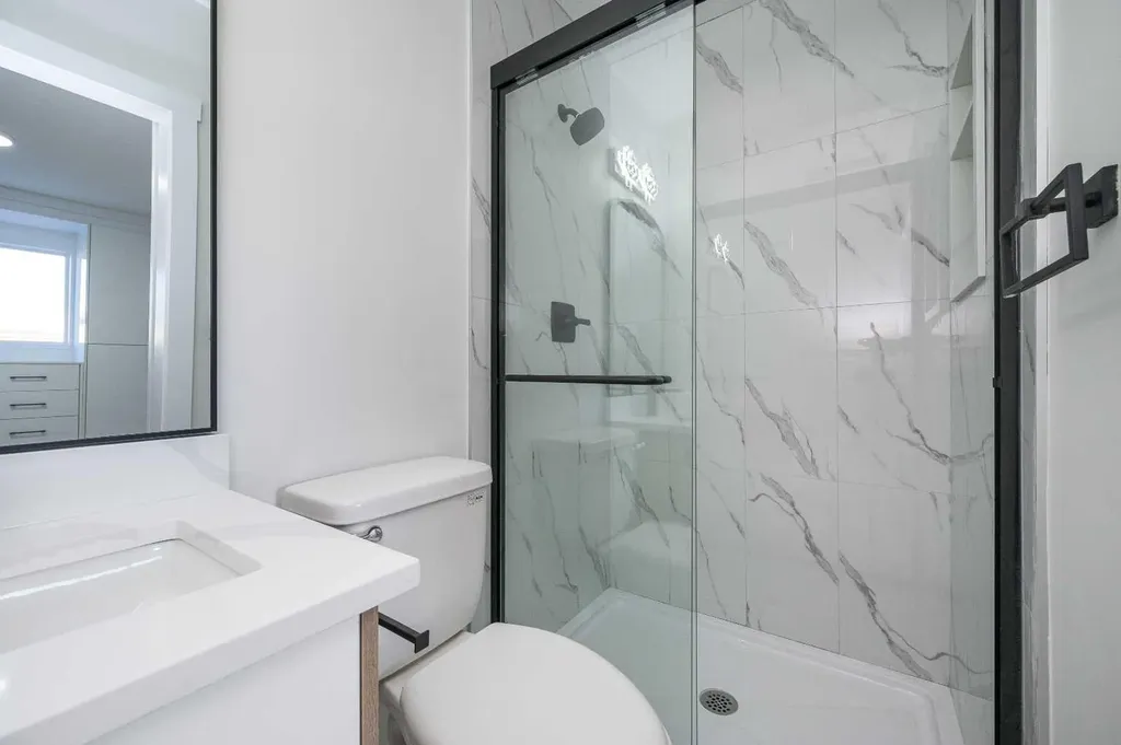 4249 Catalina Boulevard NE Calgary AB T1Y6Y5