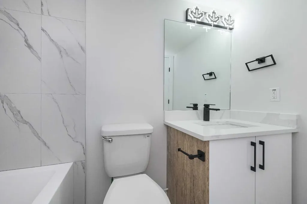 4249 Catalina Boulevard NE Calgary AB T1Y6Y5