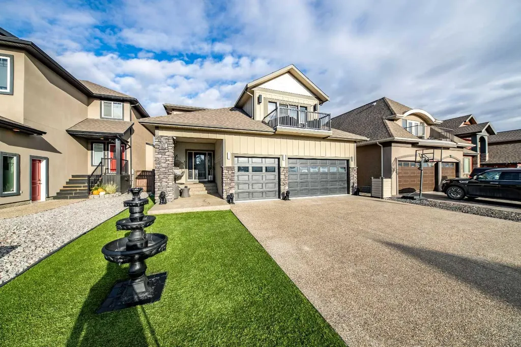 8830 60 Avenue Grande Prairie AB T8W0J9