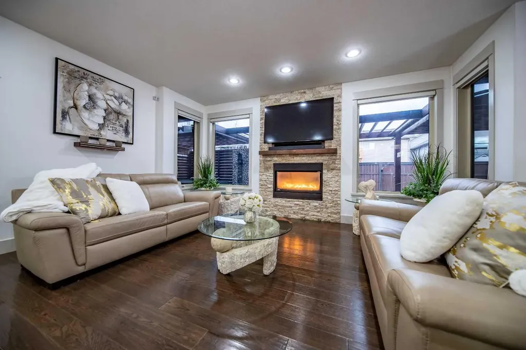 8830 60 Avenue Grande Prairie AB T8W0J9
