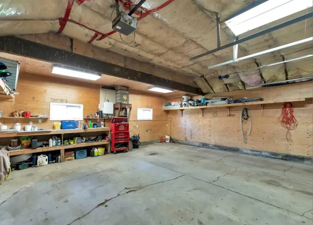 7202 Township Road 114 Rural Cypress County AB T0K 1Z0