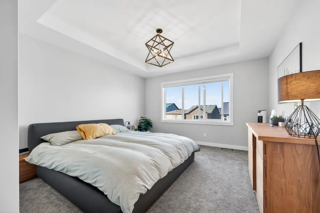 11 Cranbrook Gardens SE Calgary AB T3M 2X5