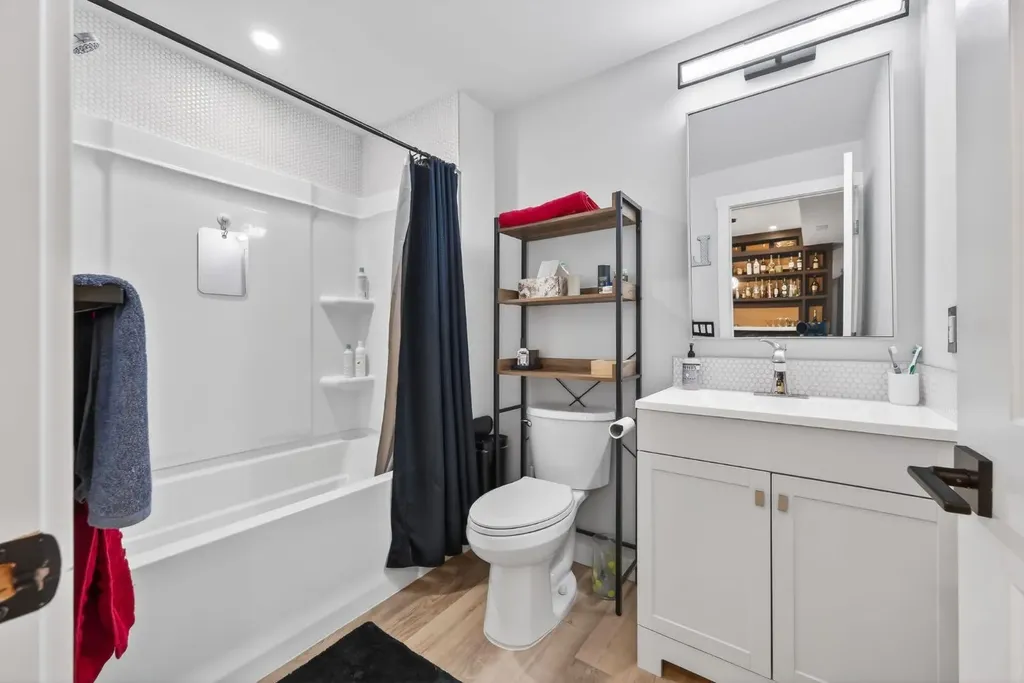 11 Cranbrook Gardens SE Calgary AB T3M 2X5