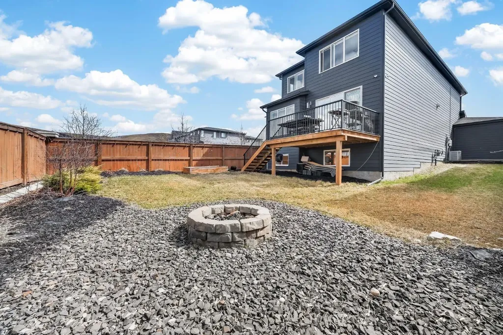 11 Cranbrook Gardens SE Calgary AB T3M 2X5