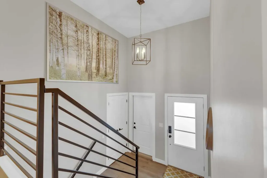 31 Vanson Close Sylvan Lake AB T4S0M3