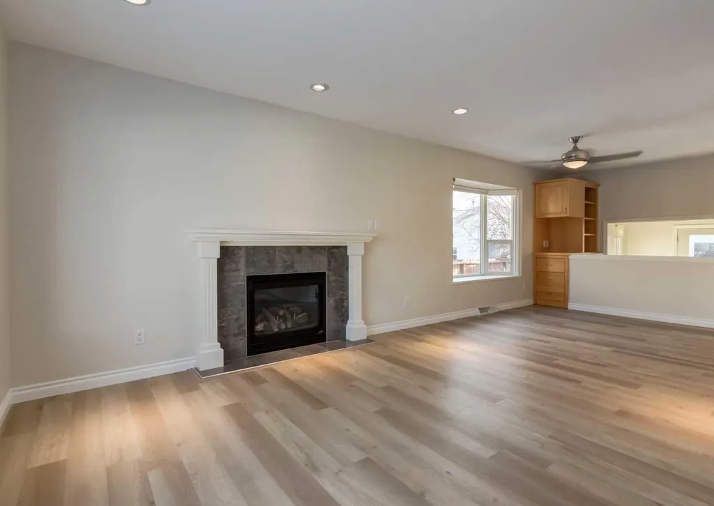 367 Acadia Drive SE Calgary AB T2J 0A6