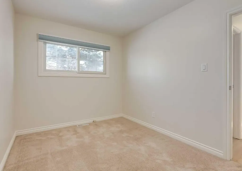 367 Acadia Drive SE Calgary AB T2J 0A6
