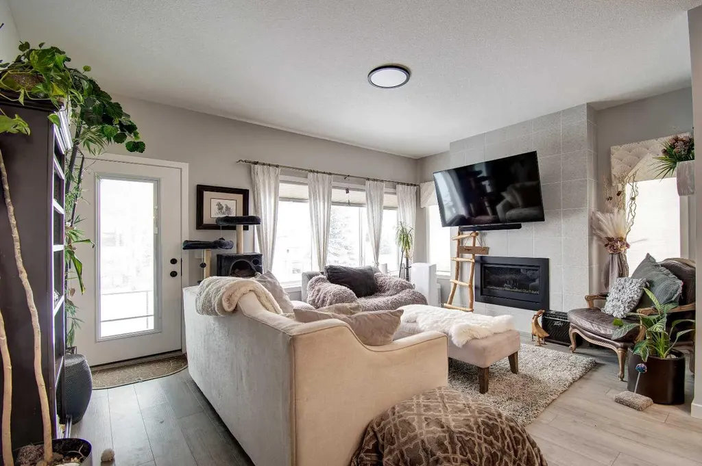 800 Mandalay Link Carstairs AB T0M 0N0